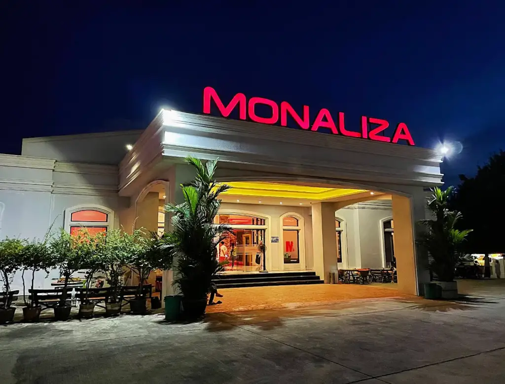 파타야 모나리자 가라오케